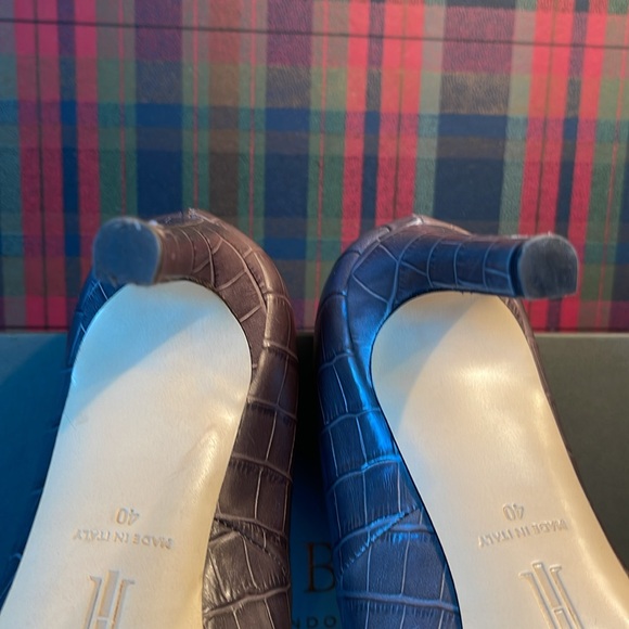 Hobbs of London Warm Grey Heels - Picture 6 of 6